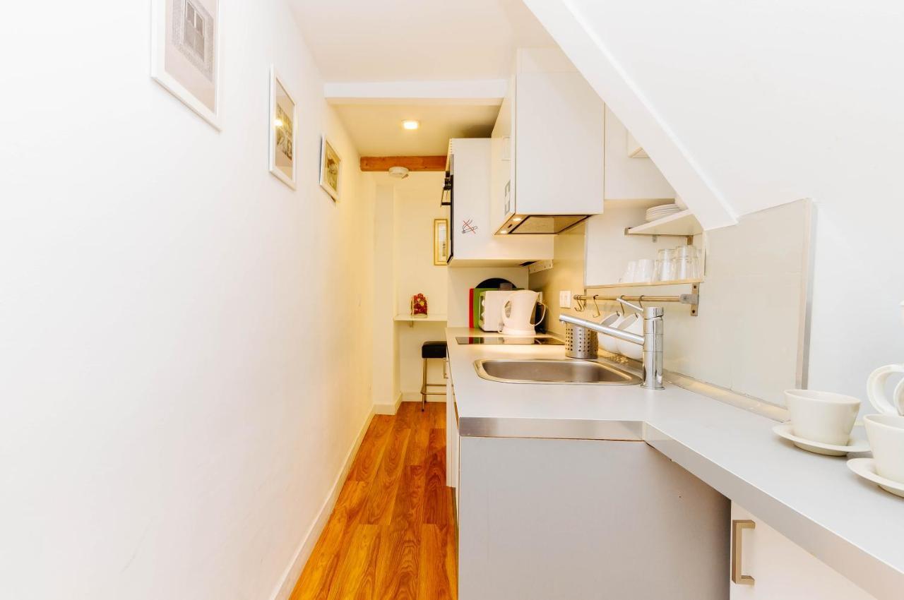Rent4Rest Bairro Alto Charming 1Bd Apartment 리스본 외부 사진