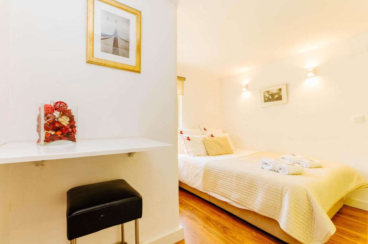 Rent4Rest Bairro Alto Charming 1Bd Apartment 리스본 외부 사진